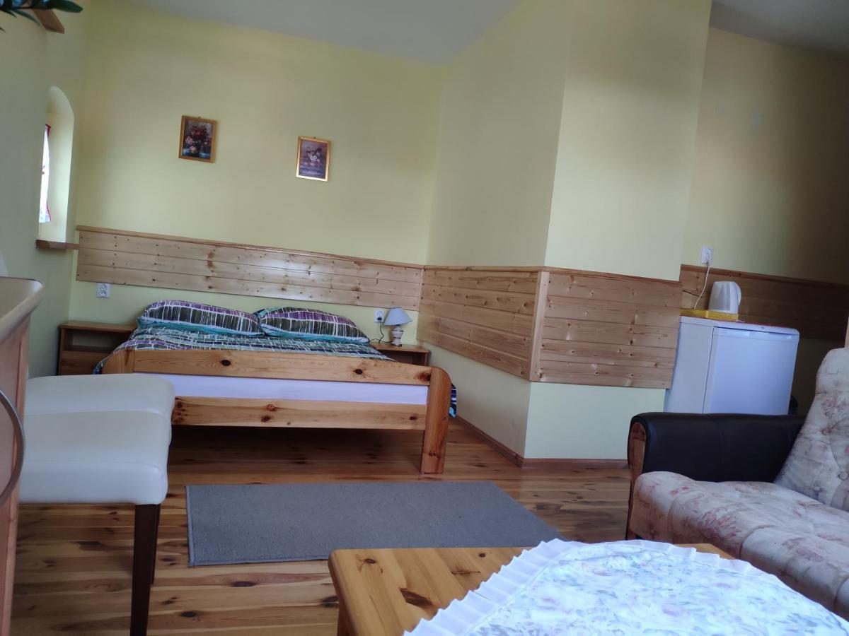 Apartamenty Wakacyjne Nad Jeziorem Juksty 므랑고보 외부 사진
